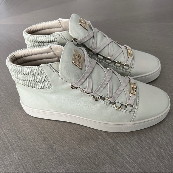 Glorious Gangsta Mid Top Sneakers - Picture 1 of 4